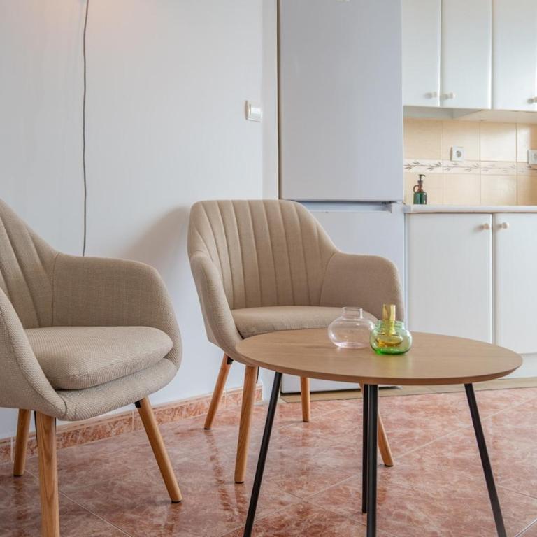 LXR Blue Wave Sea views - One-Bedroom Apartment - 14