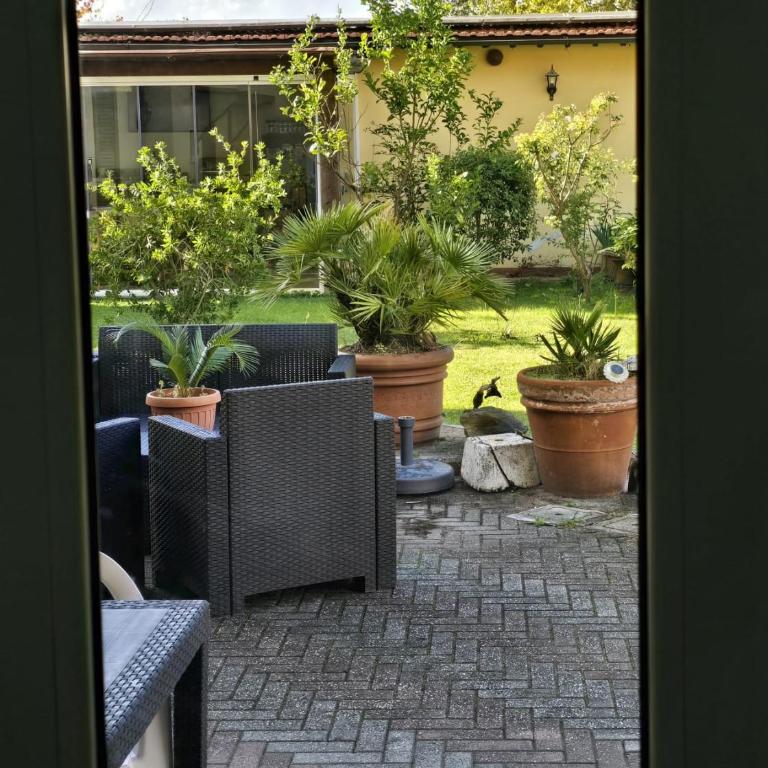 Villa il Lauro - Habitación Doble con vistas al jardín - 2 camas - 17