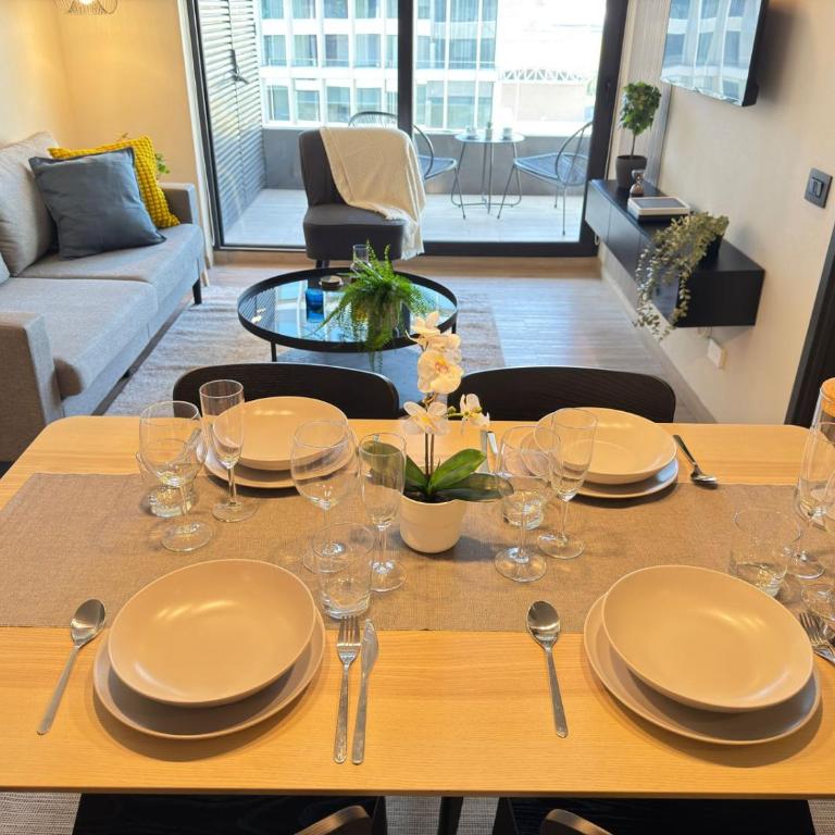 HOM 2bed with breakfast and terrace floor 10 Alto LasCondes - Apartment - 30