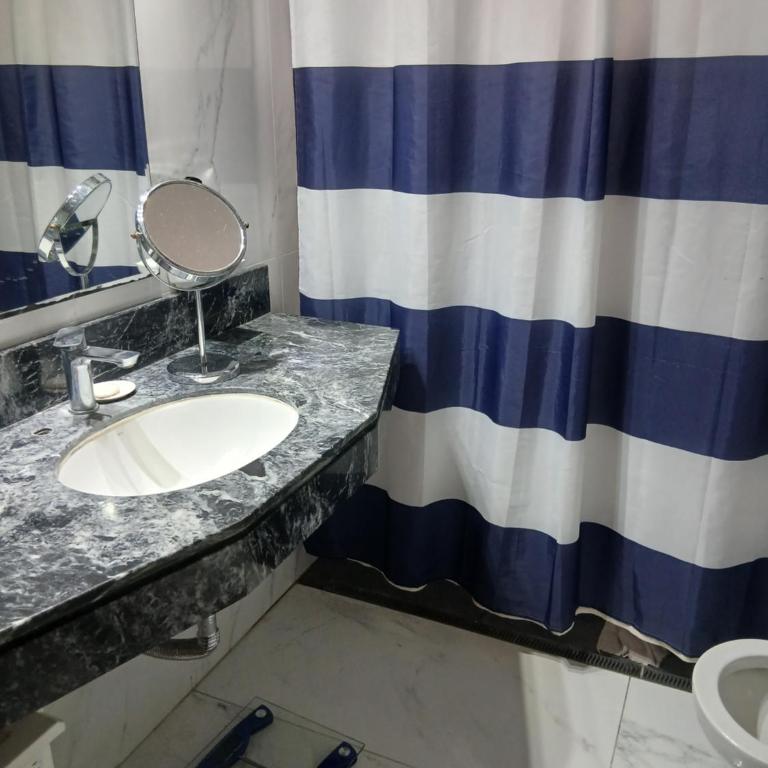 Excepcional Parque y Playa Grande - Apartamento de 2 dormitorios - 17