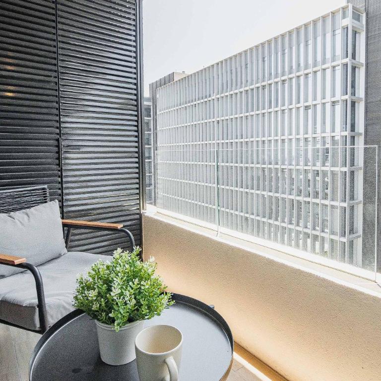 HOM 1bed with breakfast and parking Av Las Condes - Apartamento - 30