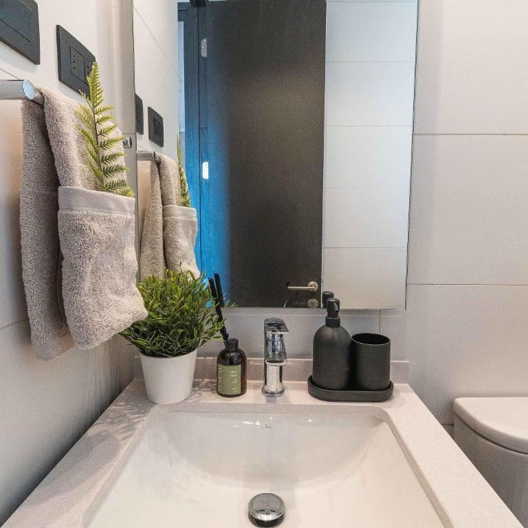 HOM 2bed with breakfast And terrace on floor 7 Los Dominicos - Apartamento - 15
