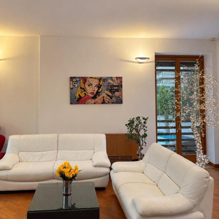 Villa Salog - Three-Bedroom Villa - 20