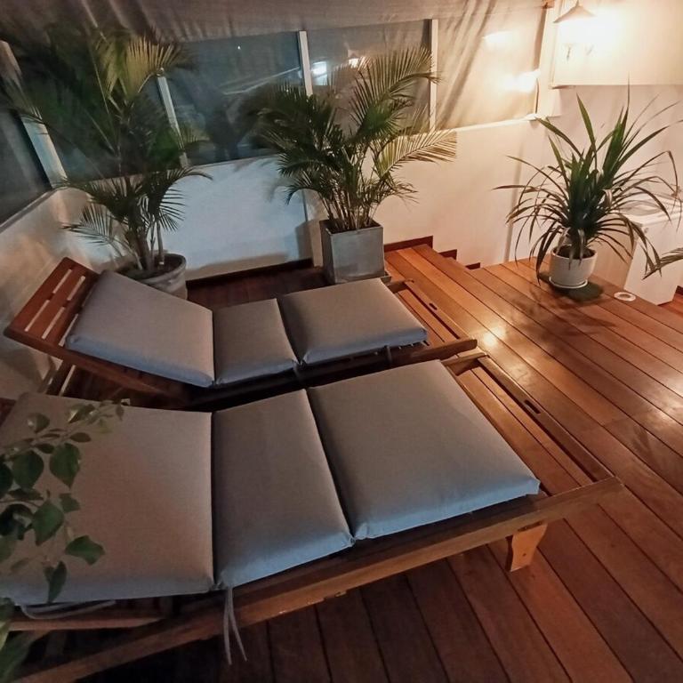 Triplex con piscina en miraflores 5 habitaciones - Apartamento - 5