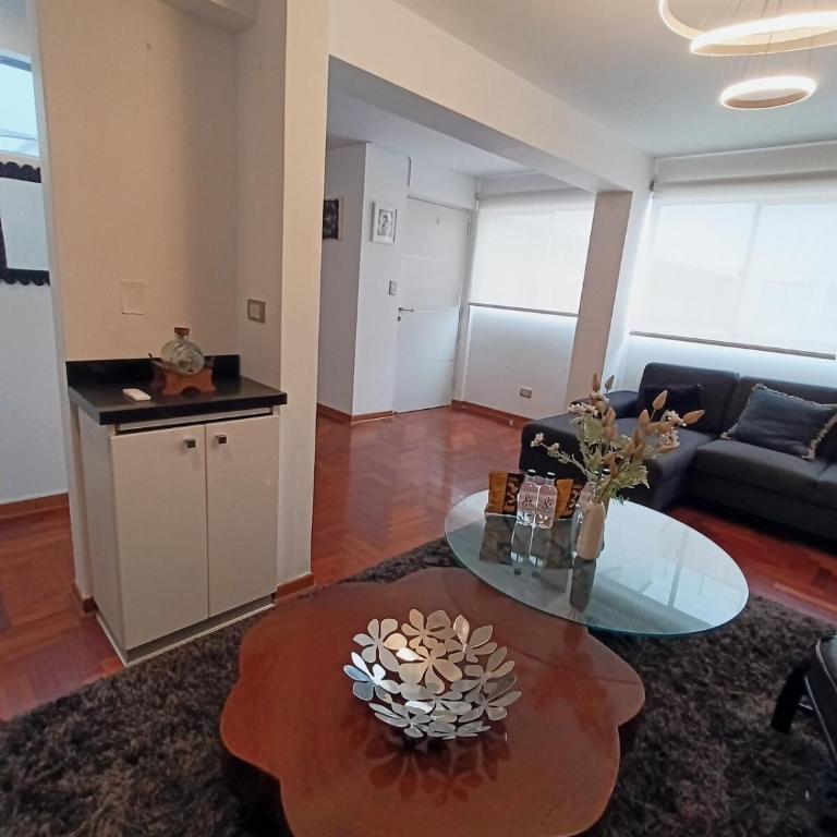 Triplex con piscina en miraflores 5 habitaciones - Apartamento - 27