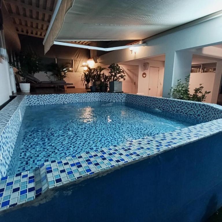 Triplex con piscina en miraflores 5 habitaciones - Apartamento - 59