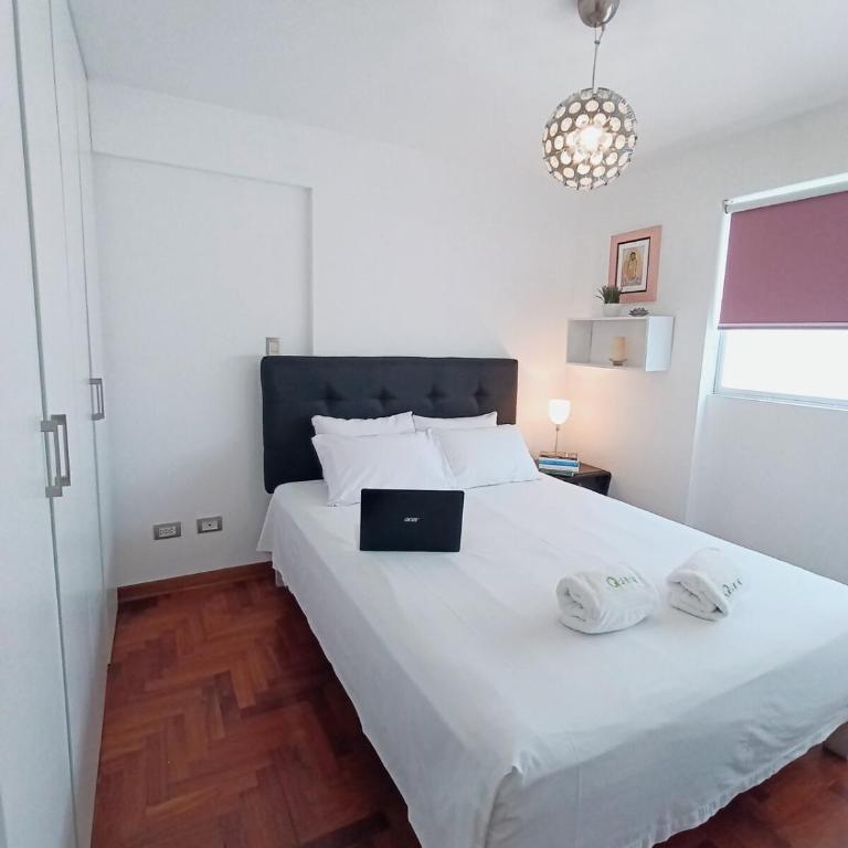 Triplex con piscina en miraflores 5 habitaciones - Apartamento - 94