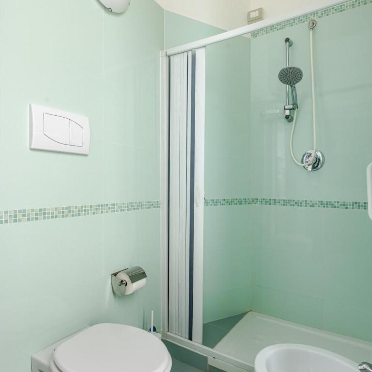 Studio apartment in the center, within walking distance of the sea - Appartamento con 1 Camera da Letto - 14
