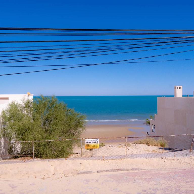 Villa de Las Palmas 3BR Holiday Rental Home - Vacation Home - 4
