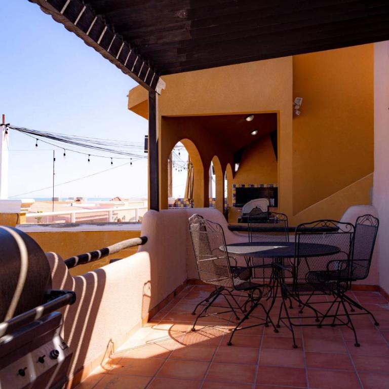 Villa de Las Palmas 3BR Holiday Rental Home - Vacation Home - 24