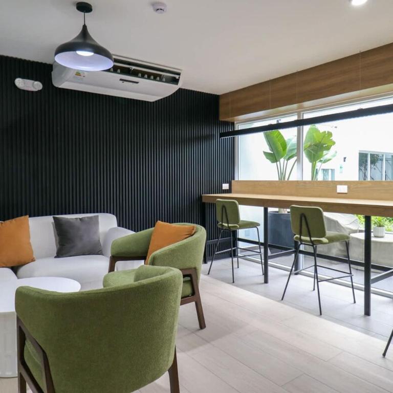 New Modern 2BR with Pool & Gym in Miraflores by geko - Apartamento de 2 dormitorios con balcón - 35