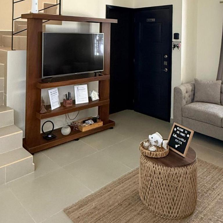 Casa 2 Niveles con 3 Albercas a 10 min de 5ta avenida y Playa - Casa de 3 dormitorios - 28