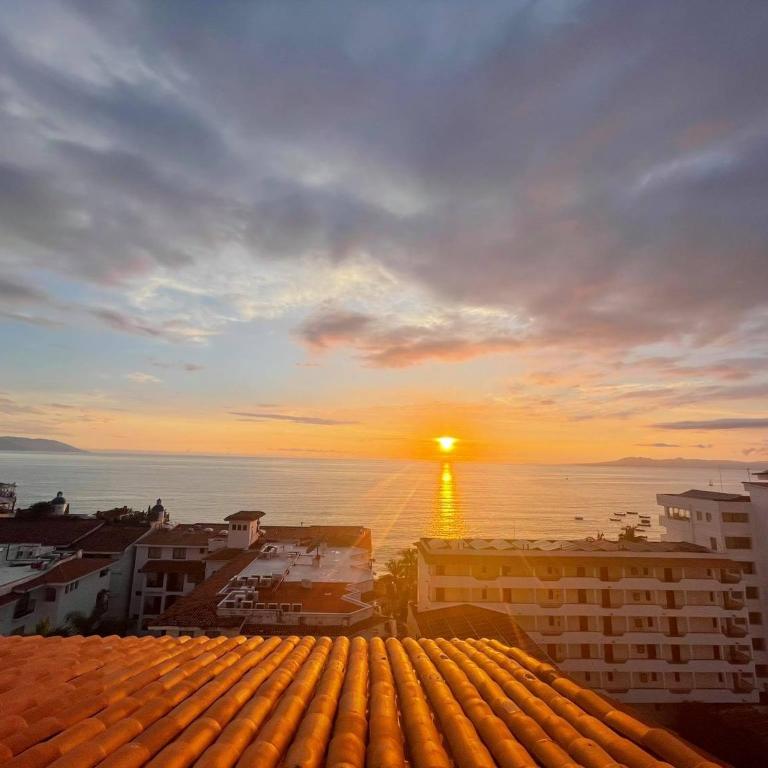 Sunset condo ocean view Romantic Zone - Apartment mit 1 Schlafzimmer - 2
