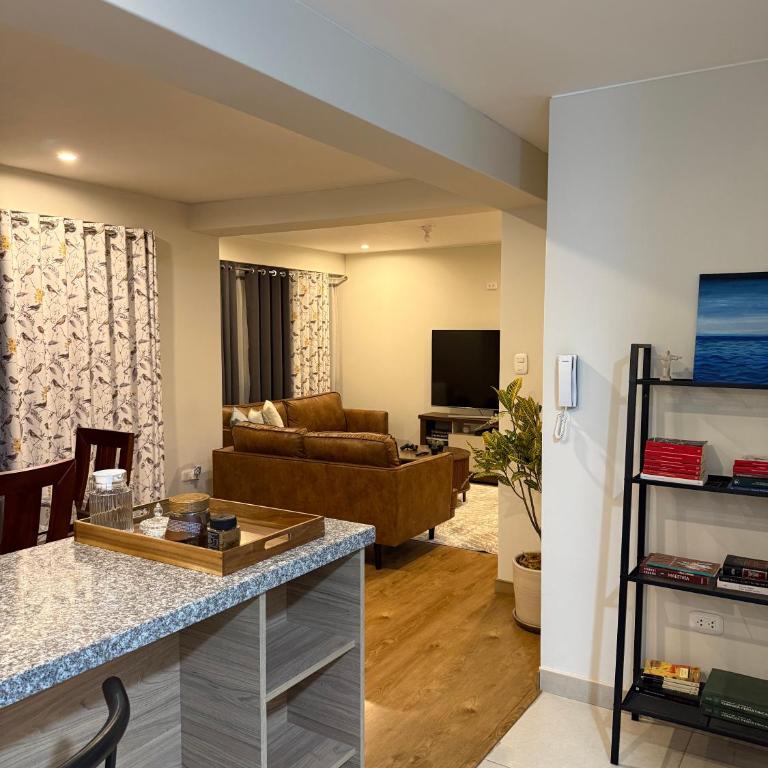 Cozy, Spacious & Convenient Apartment - Two-Bedroom Apartment - 1
