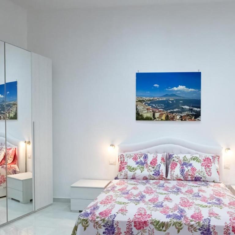 Bellissima Napoli - Appartamento con 2 Camere da Letto - 30