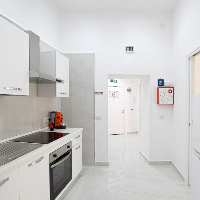 Bellissima Napoli - Appartamento con 2 Camere da Letto - 20