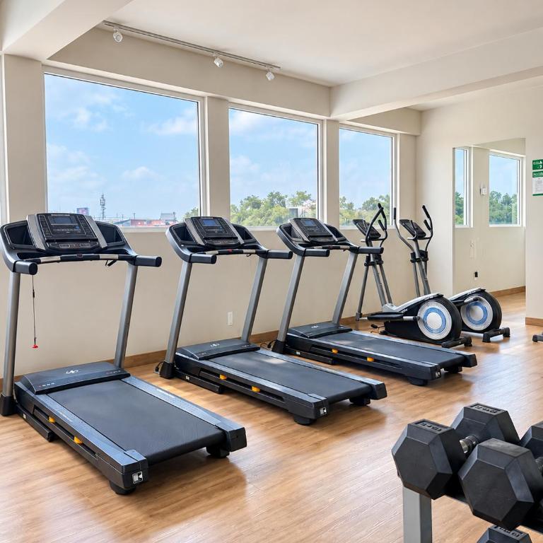 Light-Filled Loft- Fast WiFi, Pool, Gym & Security - Apartment - 28