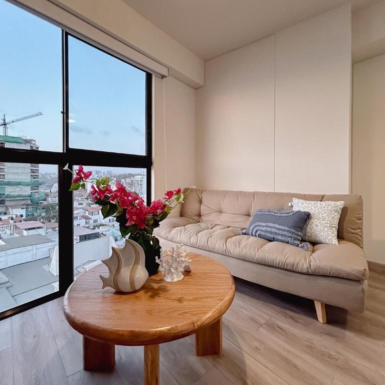 Oceanfront - Pool - near Barranco - One-Bedroom Apartment - Oceanfront - 2