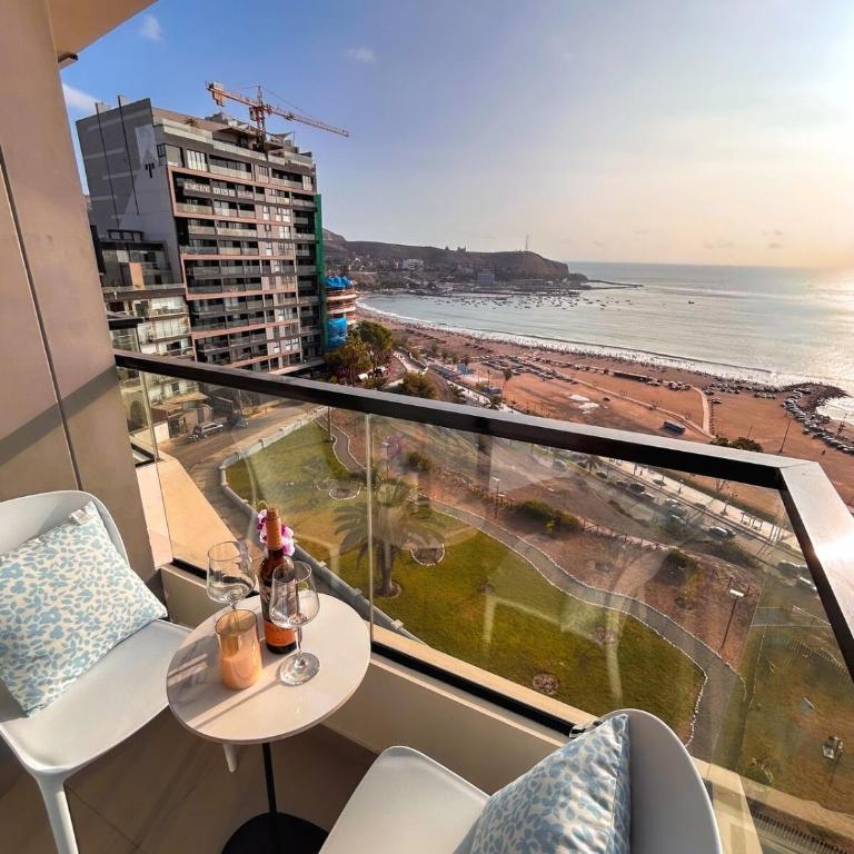 Oceanfront - Pool - near Barranco - One-Bedroom Apartment - Oceanfront - 3