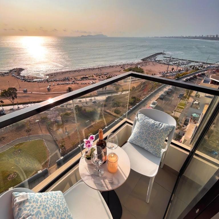 Oceanfront - Pool - near Barranco - One-Bedroom Apartment - Oceanfront - 8