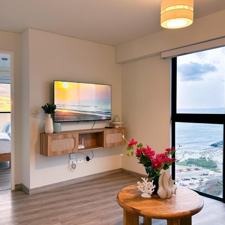 Oceanfront - Pool - near Barranco - One-Bedroom Apartment - Oceanfront - 10
