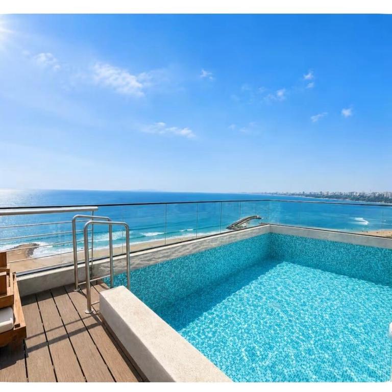 Oceanfront - Pool - near Barranco - One-Bedroom Apartment - Oceanfront - 11