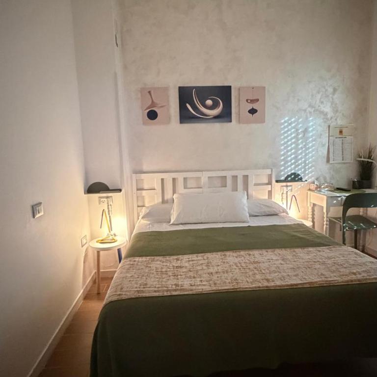 Smart-House-Central-Rent-Rooms-FREE-PARKING - Camera Tripla con Bagno Privato - 5
