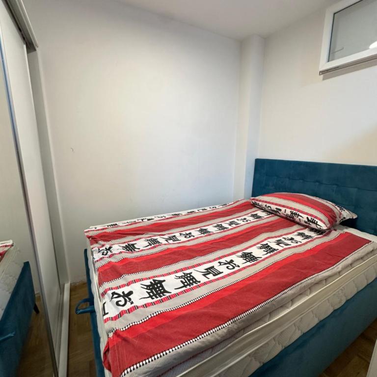 Middle side - Apartman sa 1 Spavaćom Sobom - 7