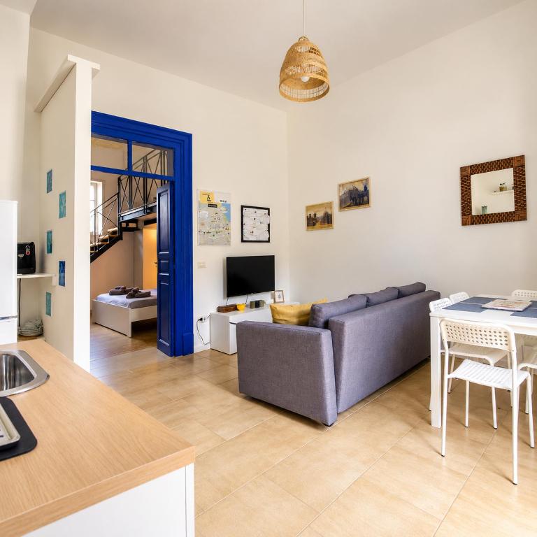 Parcheggio Gratuito - 650m dalla Cattedrale - 6 posti letto - wifi - centro storico - Appartamento con 1 Camera da Letto - 7