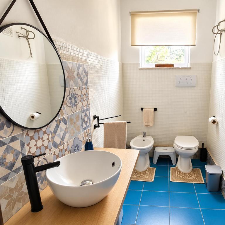 Parcheggio Gratuito - 650m dalla Cattedrale - 6 posti letto - wifi - centro storico - Appartamento con 1 Camera da Letto - 12