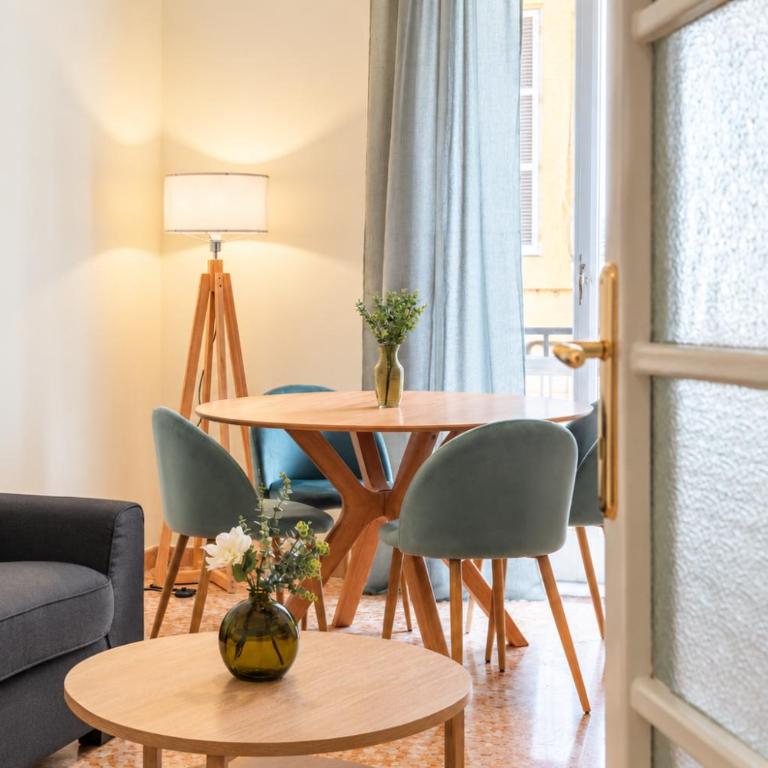 Charming 3 Bedroom a Campo De Fiori - Appartamento con 3 Camere da Letto - 1