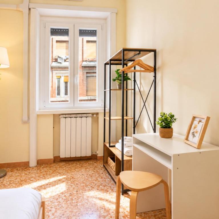 Charming 3 Bedroom a Campo De Fiori - Appartamento con 3 Camere da Letto - 13