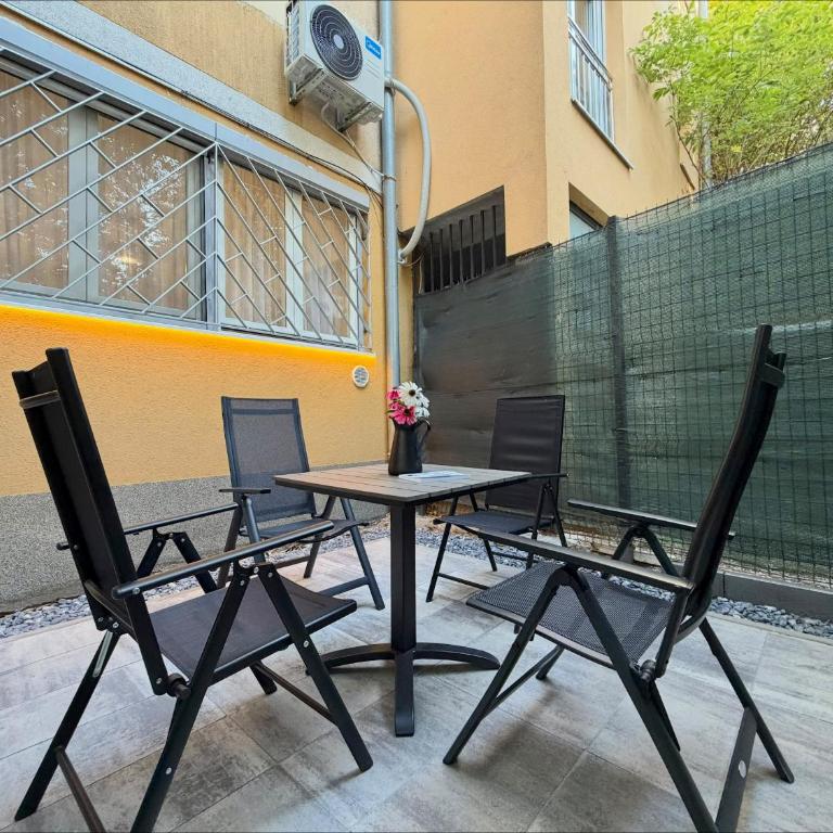 Sarajevo Secret Garden - 5 min walk to Baščaršija - Apartman s 1 Spavaćom Sobom i Vrtom - 8