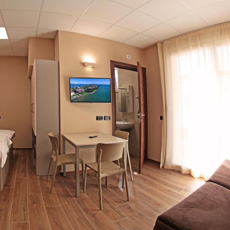 Hotel Smeraldo - Monolocale Standard - 1