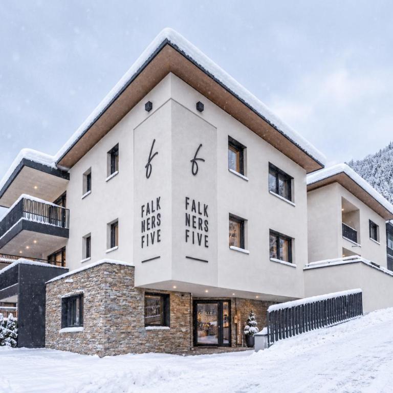 Falkners Five - Apartment mit Terrasse - 3
