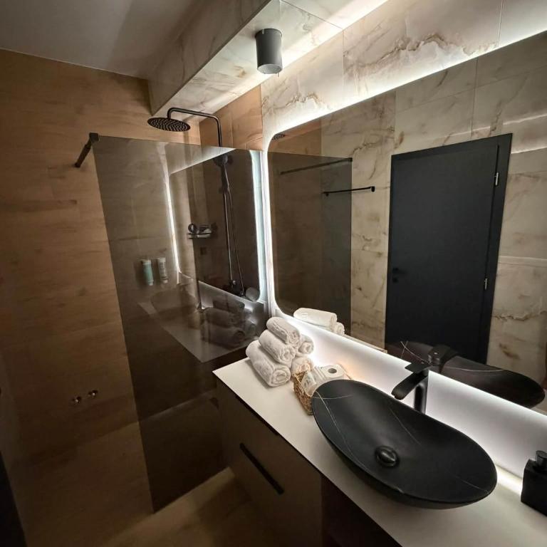 Clear 26 - One-Bedroom Apartment - 1