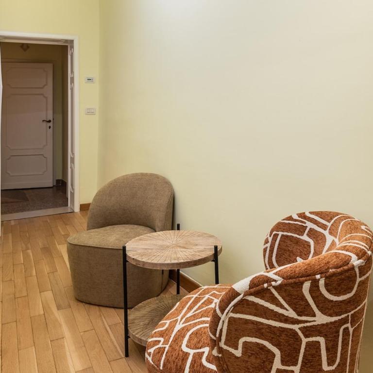 Broccaindosso 61 City Center - Appartamento con 2 Camere da Letto - 33