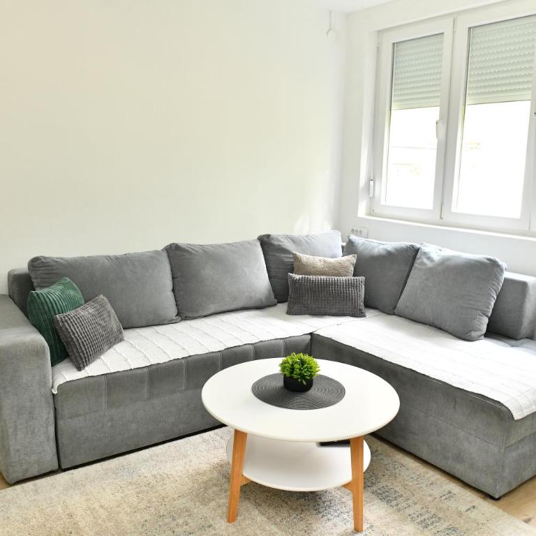 Apartman-5D - Apartment mit 1 Schlafzimmer - 1