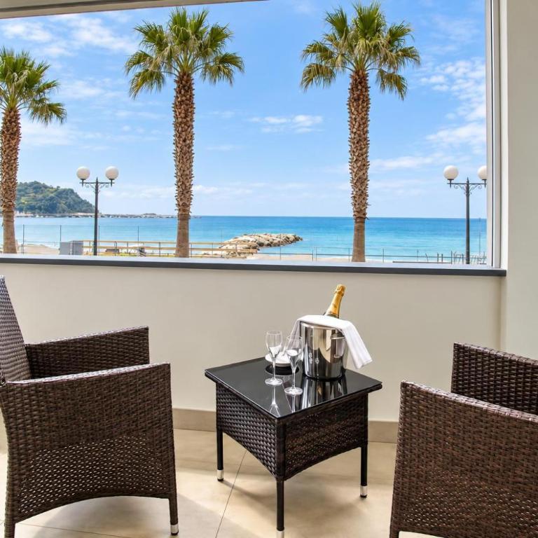 VistAmare Luxury Retreat Appartamenti - Appartamento con 1 Camera da Letto e Vista Mare - Su 2 Livelli - 1