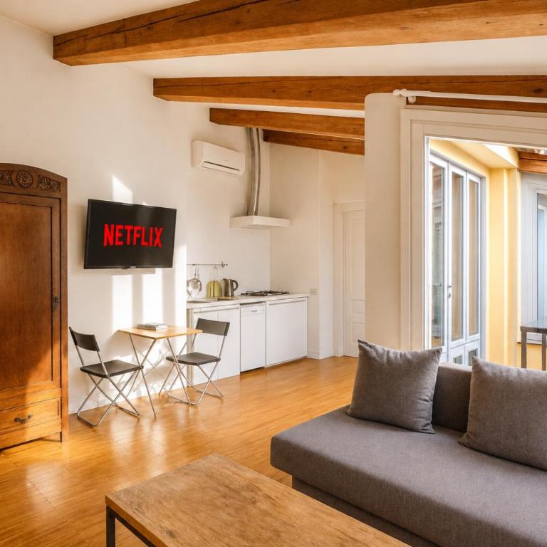dHomes - Apartments and Rooms - Duomo Delight, terrace - One-Bedroom Apartment - 3