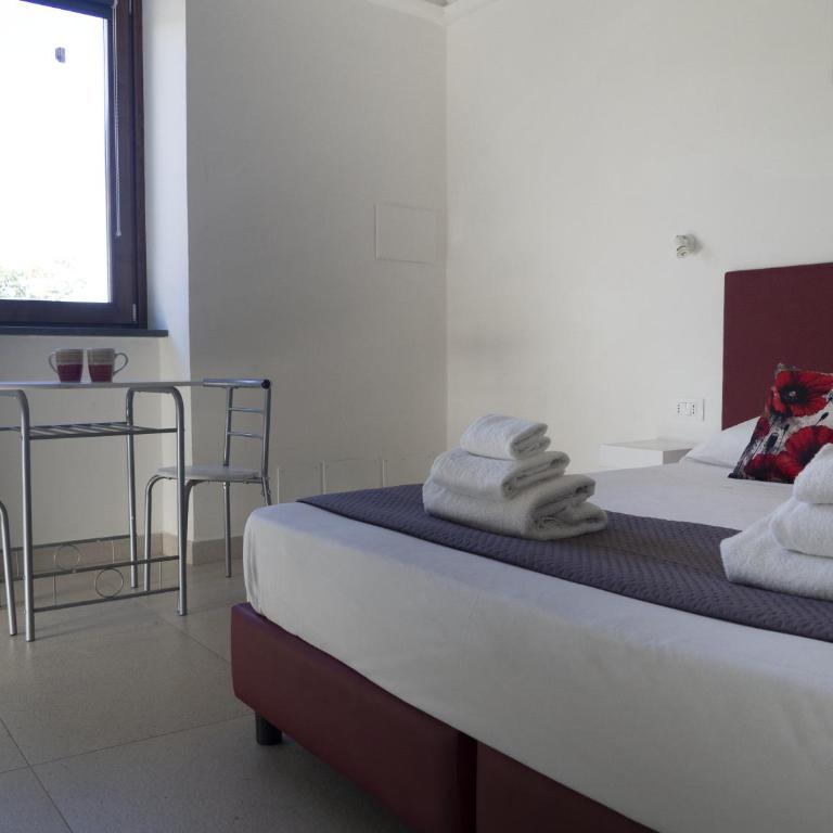Aequa Suites Sorrento Coast - Camera Matrimoniale con Bagno Privato - 2