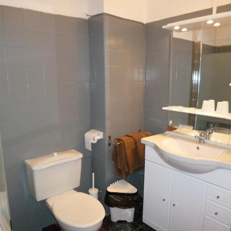 Hôtel le Calypso - Chambre Double avec Terrasse - 4