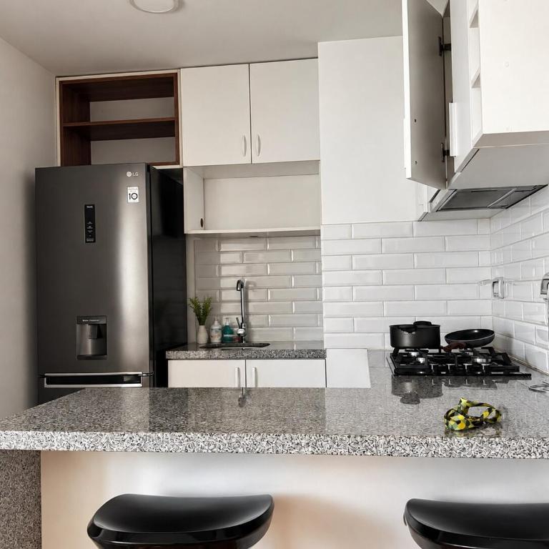 Departamento amoblado con piscina y gimnasio - Apartamento de 1 dormitorio - 4