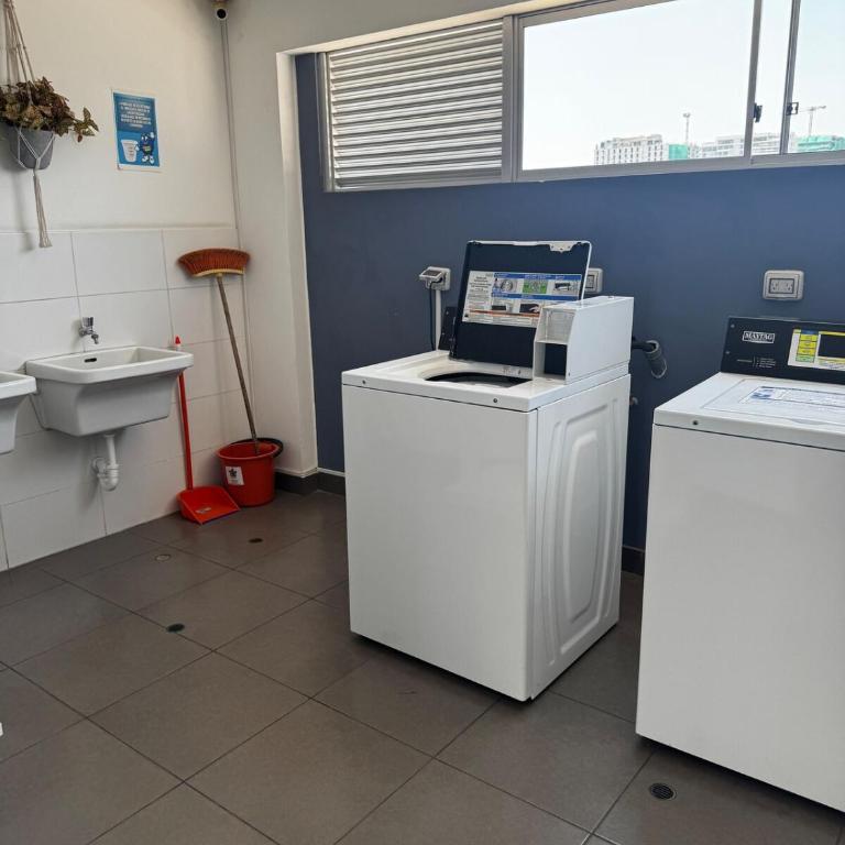 Departamento amoblado con piscina y gimnasio - Apartamento de 1 dormitorio - 16