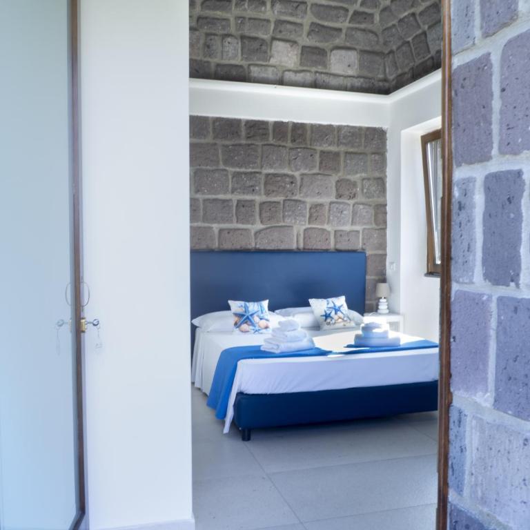Aequa Suites Sorrento Coast - Camera Deluxe Matrimoniale con Vista Mare - 3