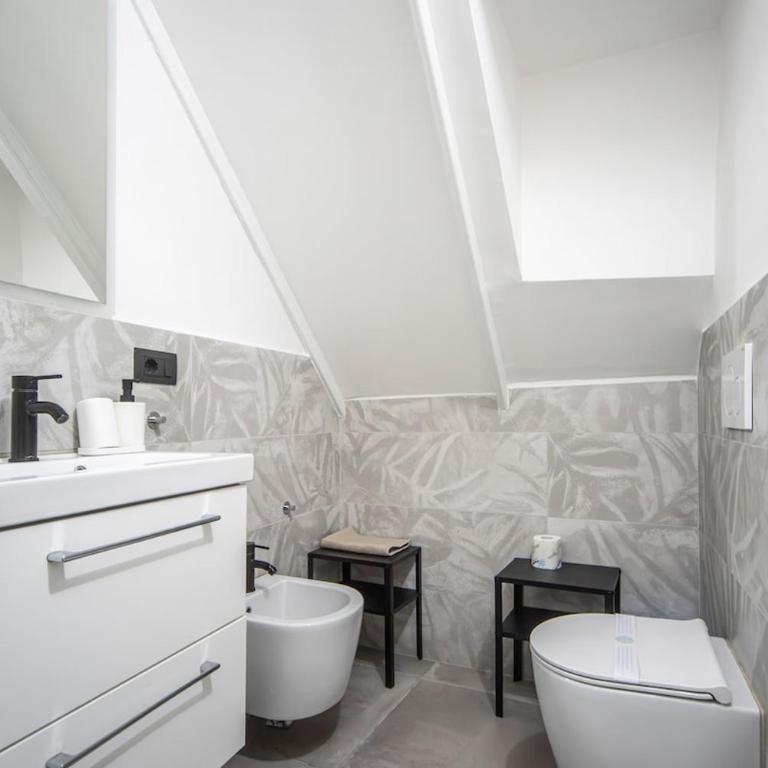 Il Gozzo Retreat Sapori di Mare tra Storia e Porto - Appartamento con 2 Camere da Letto - 7