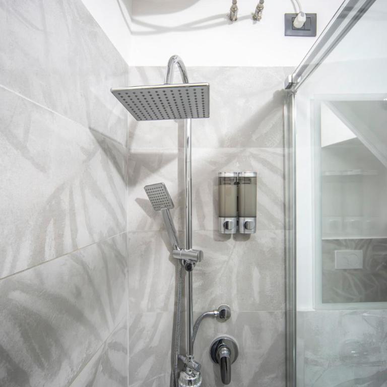 Il Gozzo Retreat Sapori di Mare tra Storia e Porto - Appartamento con 2 Camere da Letto - 14