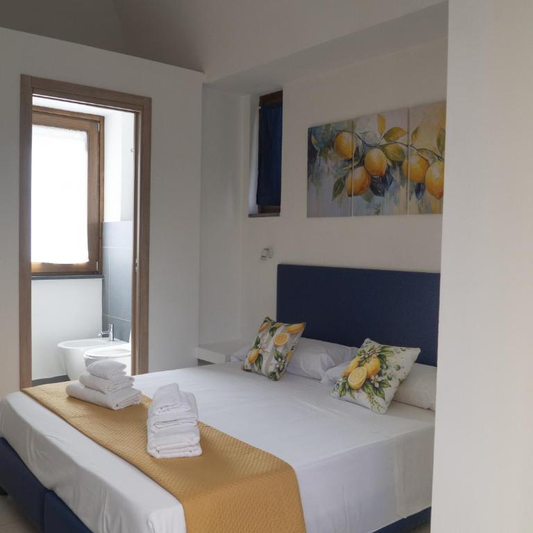 Aequa Suites Sorrento Coast - Camera Matrimoniale - 11