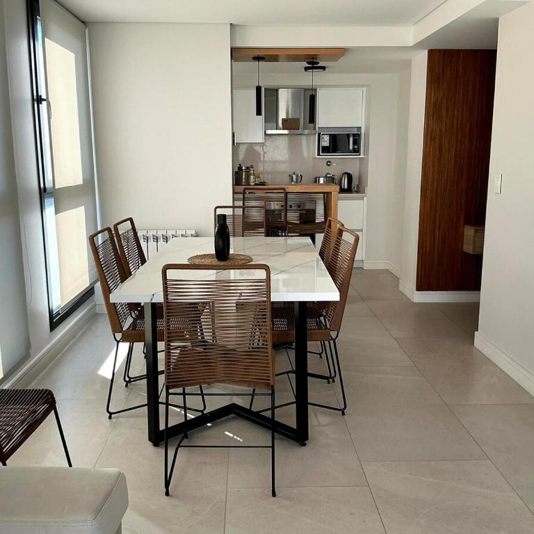 Oceanfront with pool and garage - Apartamento de 2 dormitorios - 20