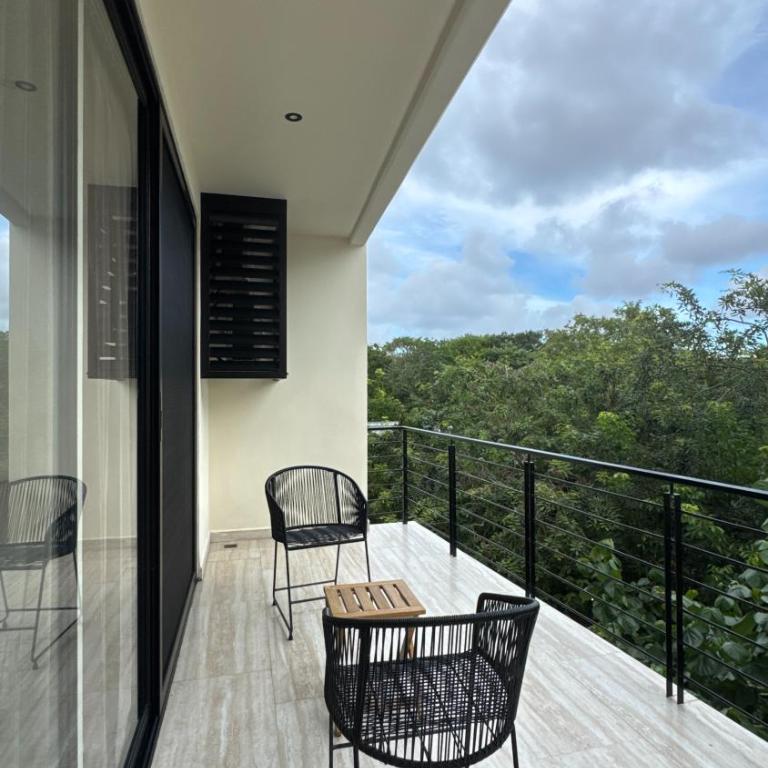 1BR Jungle view pool Near Beach - One-Bedroom Apartment - 10
